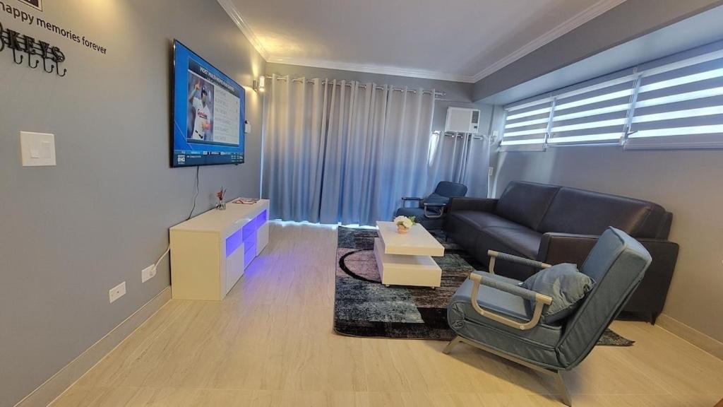 Waikiki Condo 2 Bedrooms 2 Bathrooms With 1 Free Parking Space Honolulu Buitenkant foto