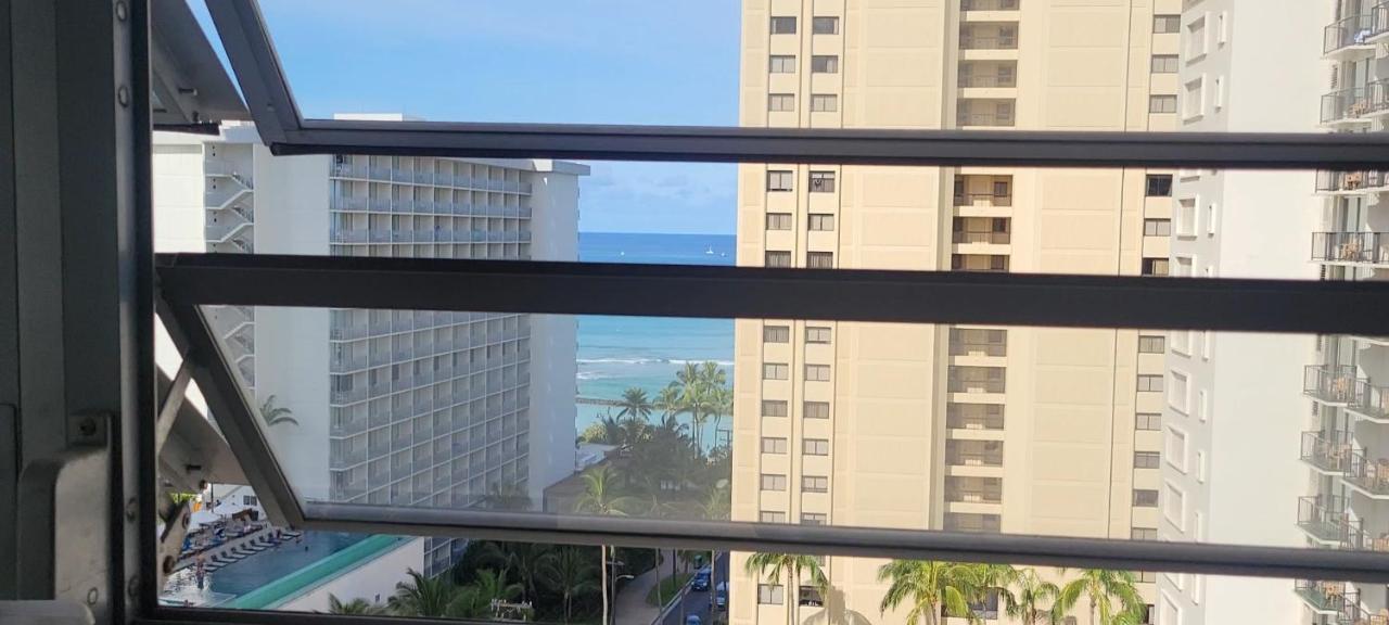 Waikiki Condo 2 Bedrooms 2 Bathrooms With 1 Free Parking Space Honolulu Buitenkant foto